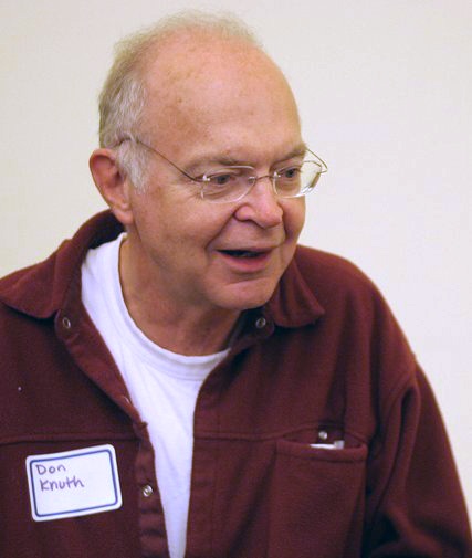 https://fr.wikipedia.org/wiki/Donald_Knuth#/media/Fichier:KnuthAtOpenContentAlliance.jpg